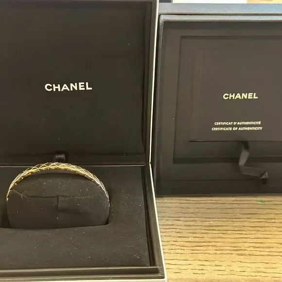 CHANEL COCO CRUSH BRACELET - Picture 5 of 5